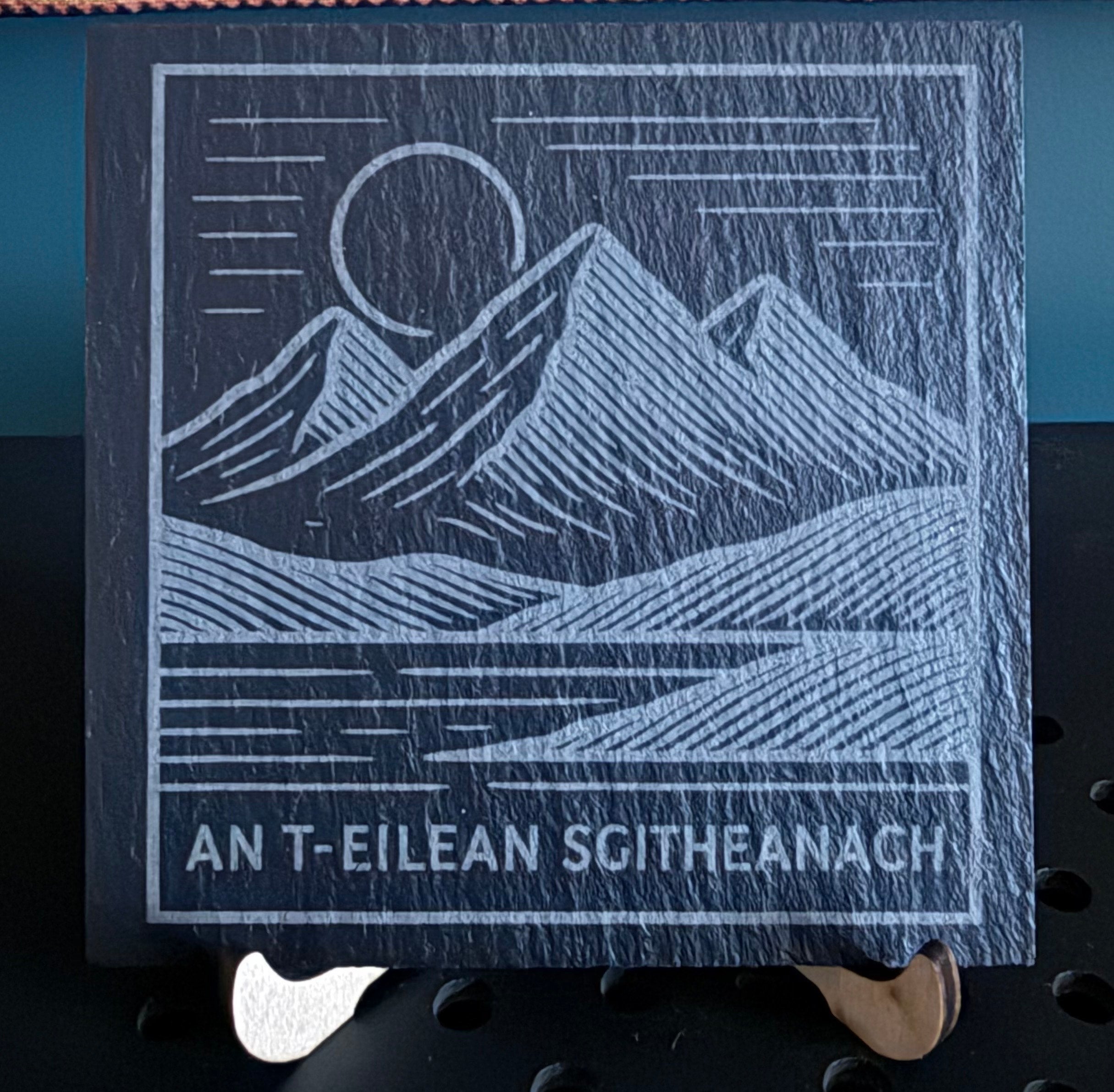 An t-Eilean Sgitheanach abstract coaster